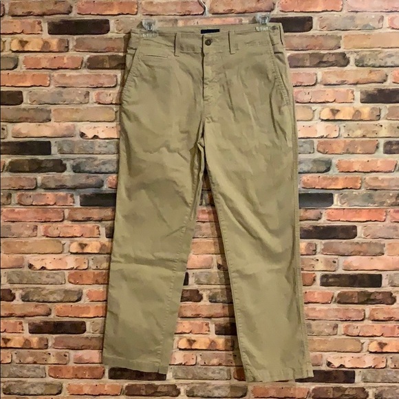 American Eagle Outfitters Other - American Eagle Extreme Flex Khaki pant 32x30